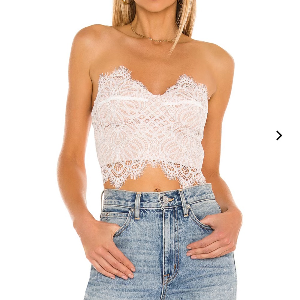 Superdown Kendall Lace Crop Top White NWOT Revolve